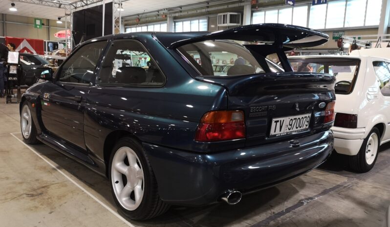 Ford Escort Cosworth completo